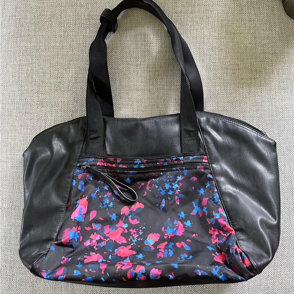 Lululemon tote - Picture 2 of 6